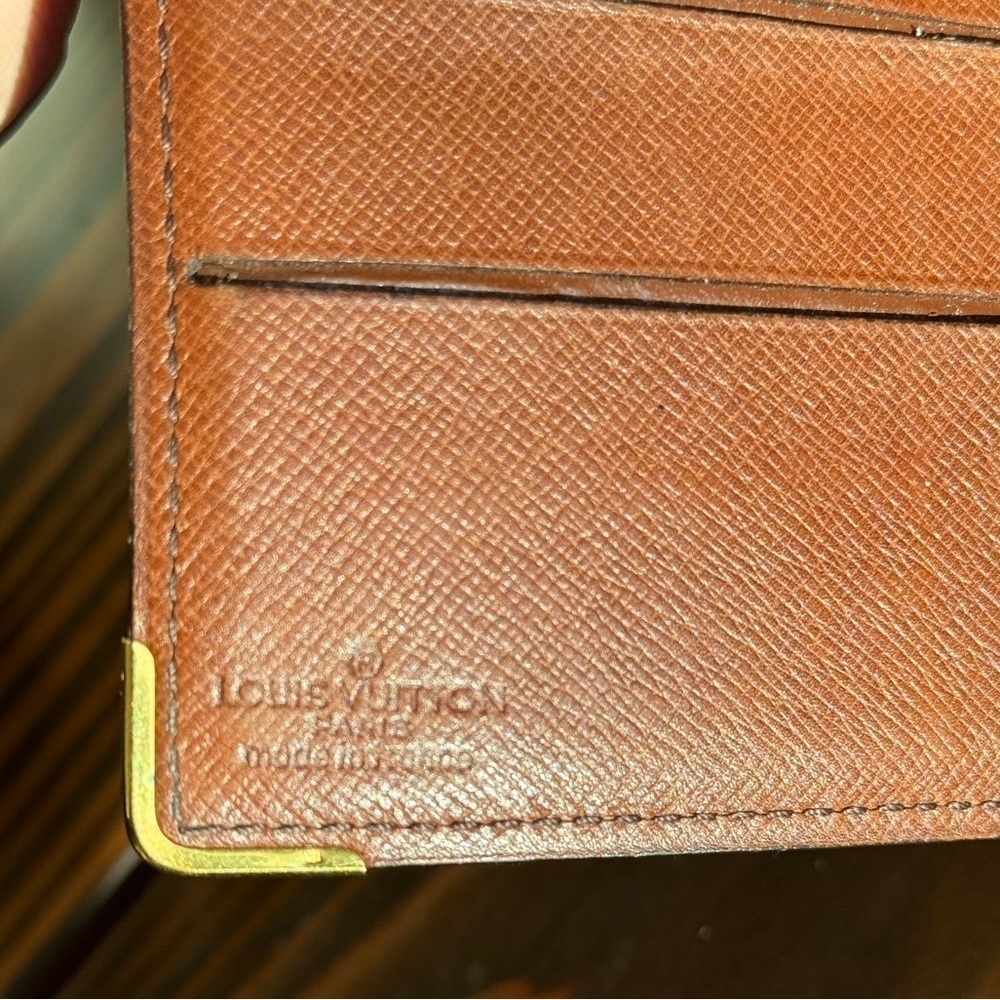 Louis Vuitton Monogram Long Vintage Wallet - Picture 13 of 16